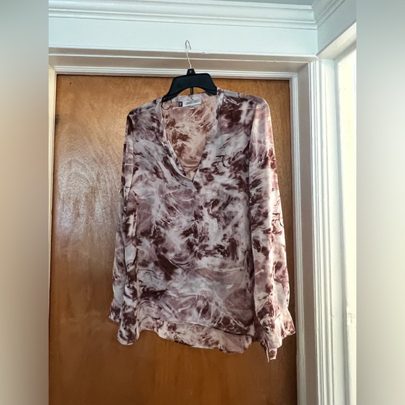Jennifer Lopez Tops - Jennifer Lopez Women’s Maroon and White Swirl Sheer Long Sleeve Top